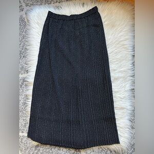 UNIQLO polka dot pleated maxi skirt